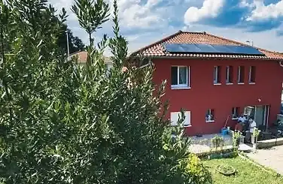 Chantier photovoltaïque Melun (77) — 7 kWc sur Tuiles